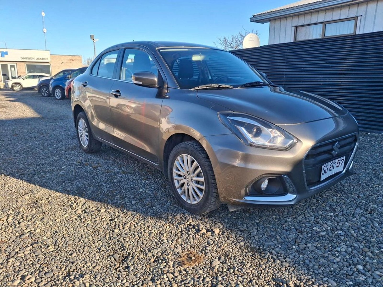 Suzuki DZIRE DZIRE 1.2 2022 - Foto 2 de 9