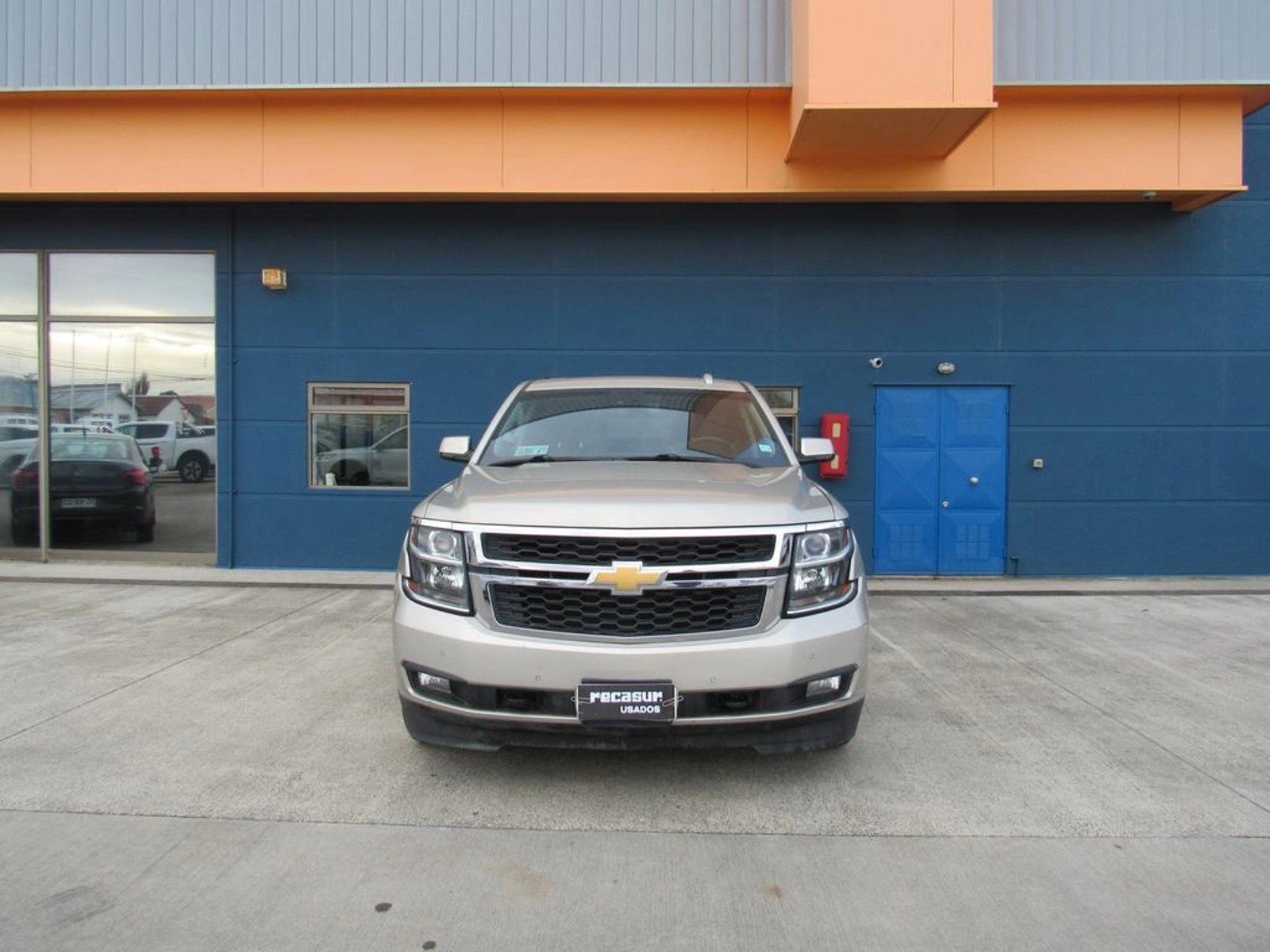 CHEVROLET SUBURBAN 4WD SU 5.3 2016 - Imagen 3 de 17