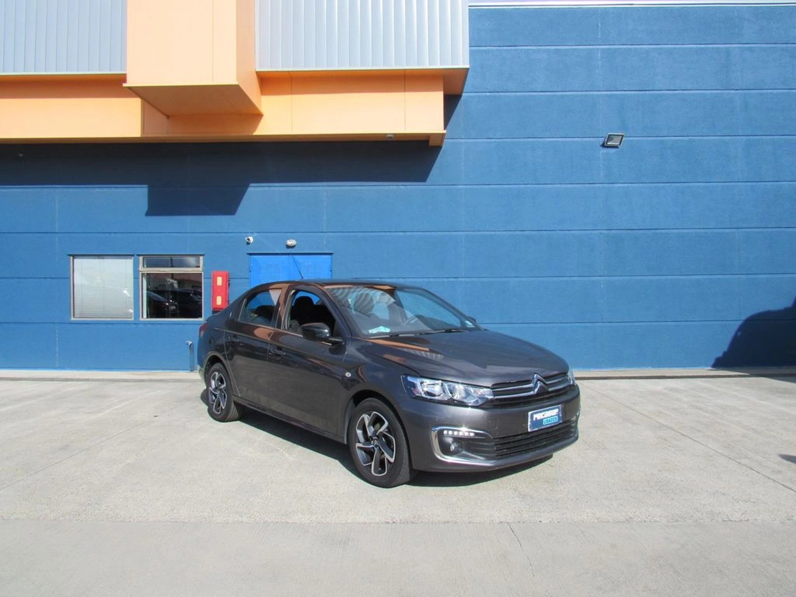CITROEN C-ELYSEE HDI 2WD 1.6 2024 - Imagen 3 de 15