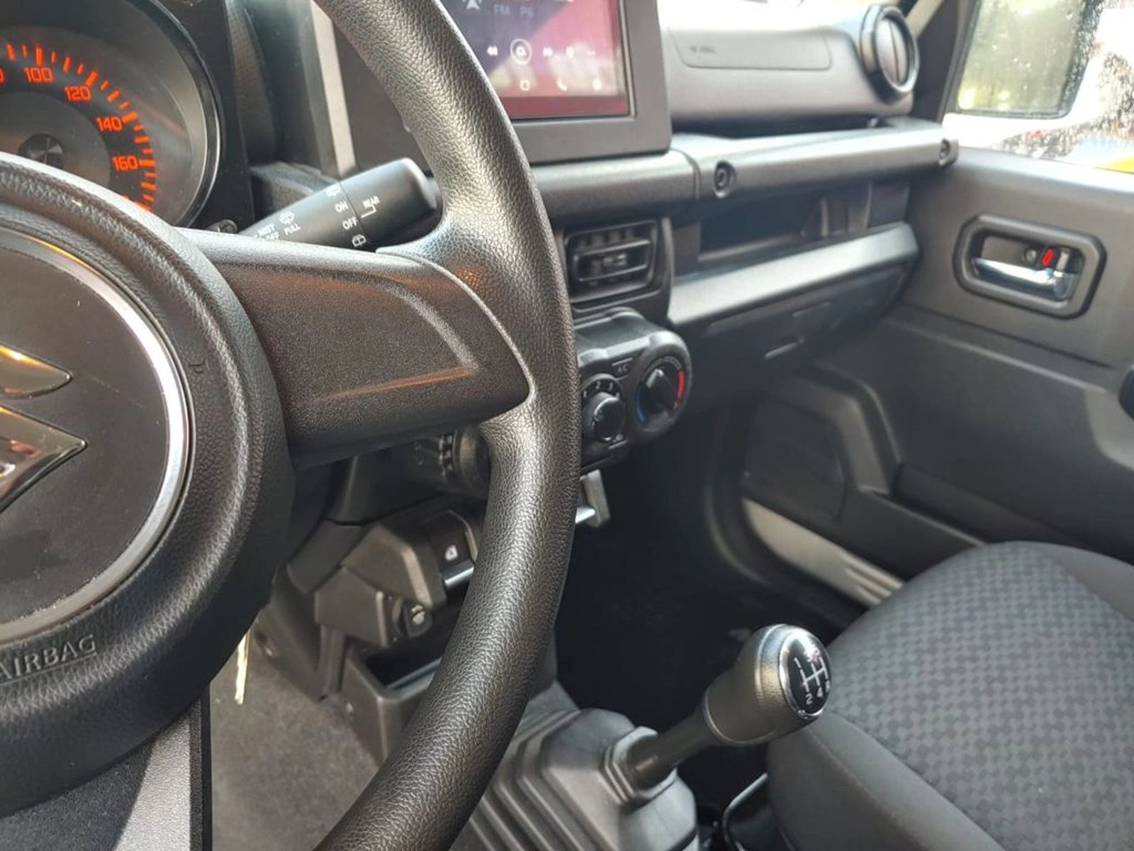 SUZUKI JIMNY JIMNY 1.5 GL 2023 - Imagen 15 de 19