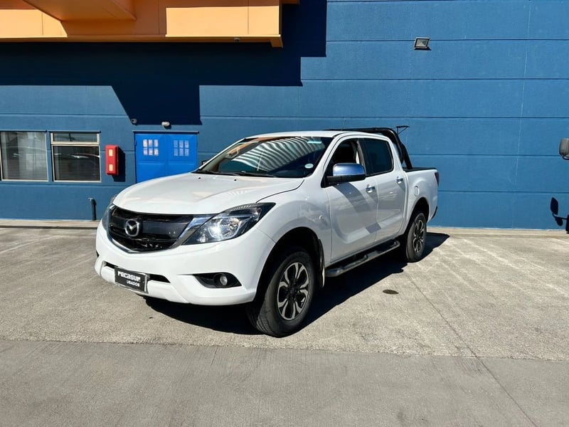 Mazda BT-50 2.2 SDX DOB. CAB. DIESEL 4X4 6MT 4P 2022