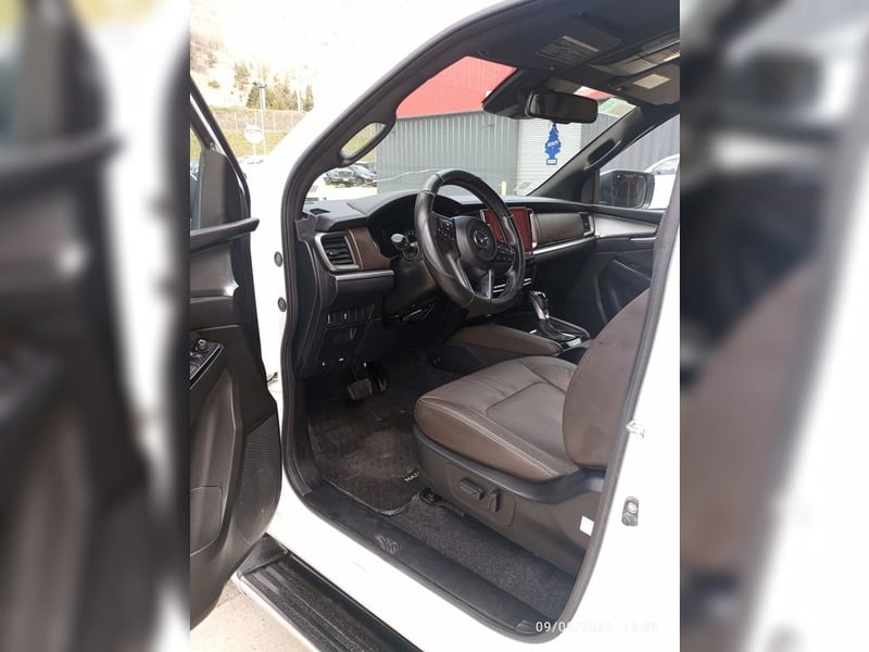 Mazda BT-50 BT-50 HIGH PLUS 4X4 6AT 2024 - Imagen 12 de 20