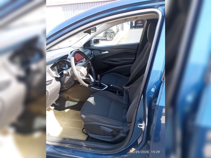 Chevrolet ONIX ONIX II LT 1.0 2023 - Imagen 13 de 15