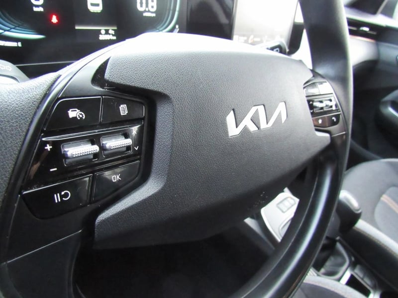 Kia K3 CROSS EX 1,4 2025 - Imagen 13 de 19