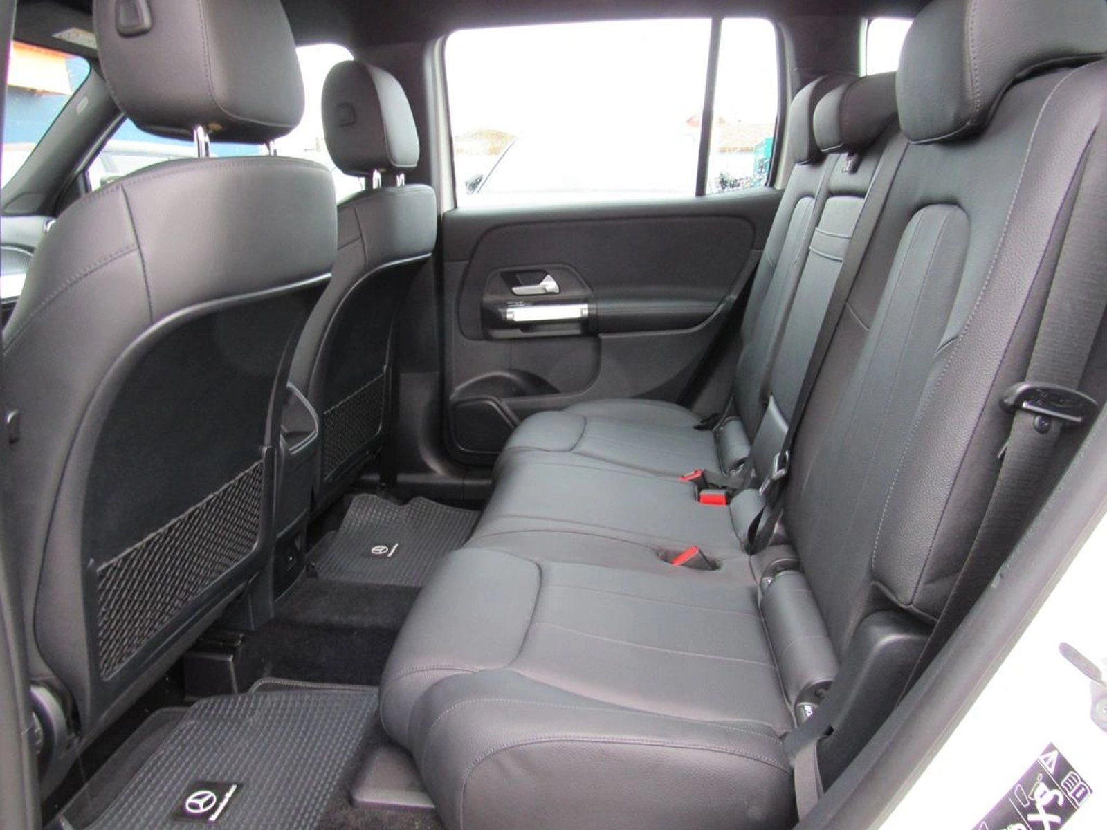 MERCEDES-BENZ GLB 200 2WD 1.3 2022 - Imagen 7 de 13