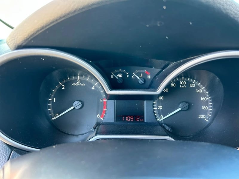 Mazda BT-50 2.2 SDX DOB. CAB. DIESEL 4X4 6MT 4P 2022 - Imagen 14 de 18