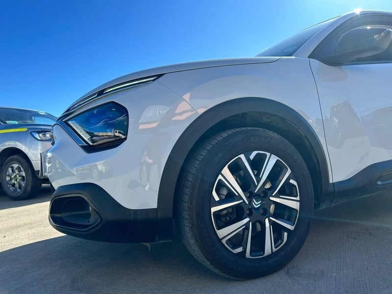Citroën NEW C4 MCA 1.2 2025 - Imagen 6 de 17