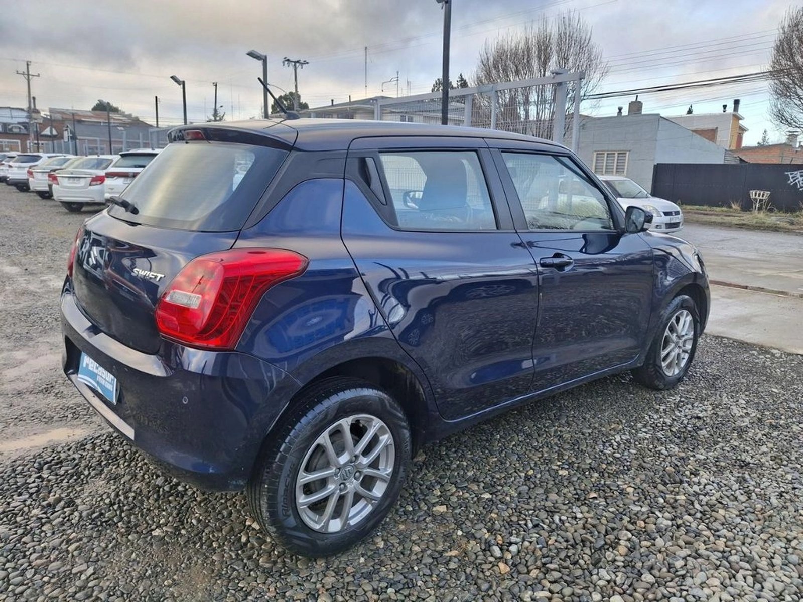 Suzuki SWIFT SWIFT GL 1.2 AUT 2024 - Foto 5 de 11
