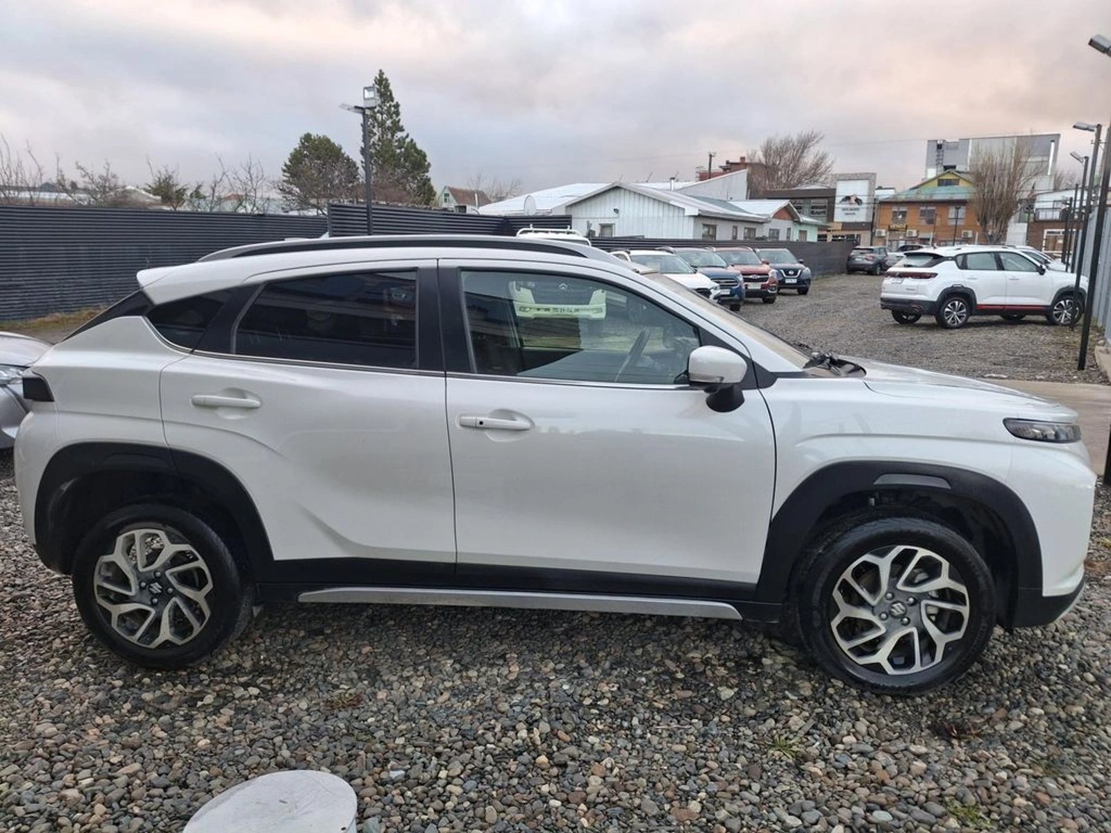 Suzuki FRONX NEDW FRONX GLX 1.5 AUT 2025 - Foto 3 de 12