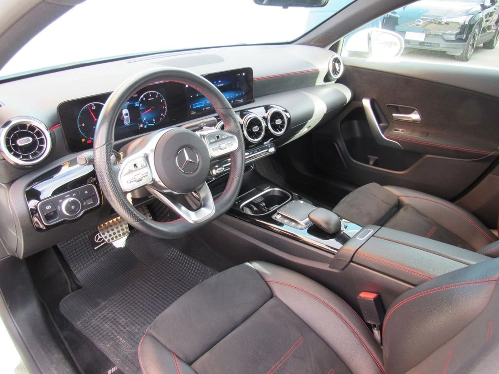 MERCEDES-BENZ A AMG 2WD 1.3 2021 - Imagen 7 de 16