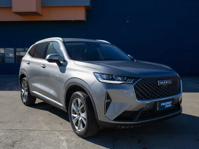 Haval H6 deluxe 4x4 2.0 at 2022 - Imagen 3 de 18