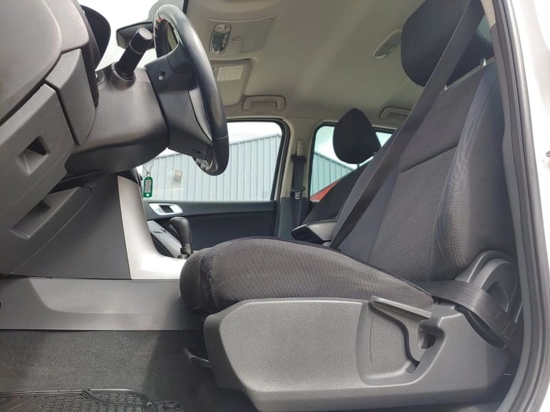 Mazda BT-50 BT 50 DCAB 4X4 3.2 AUT 2014 - Imagen 10 de 18