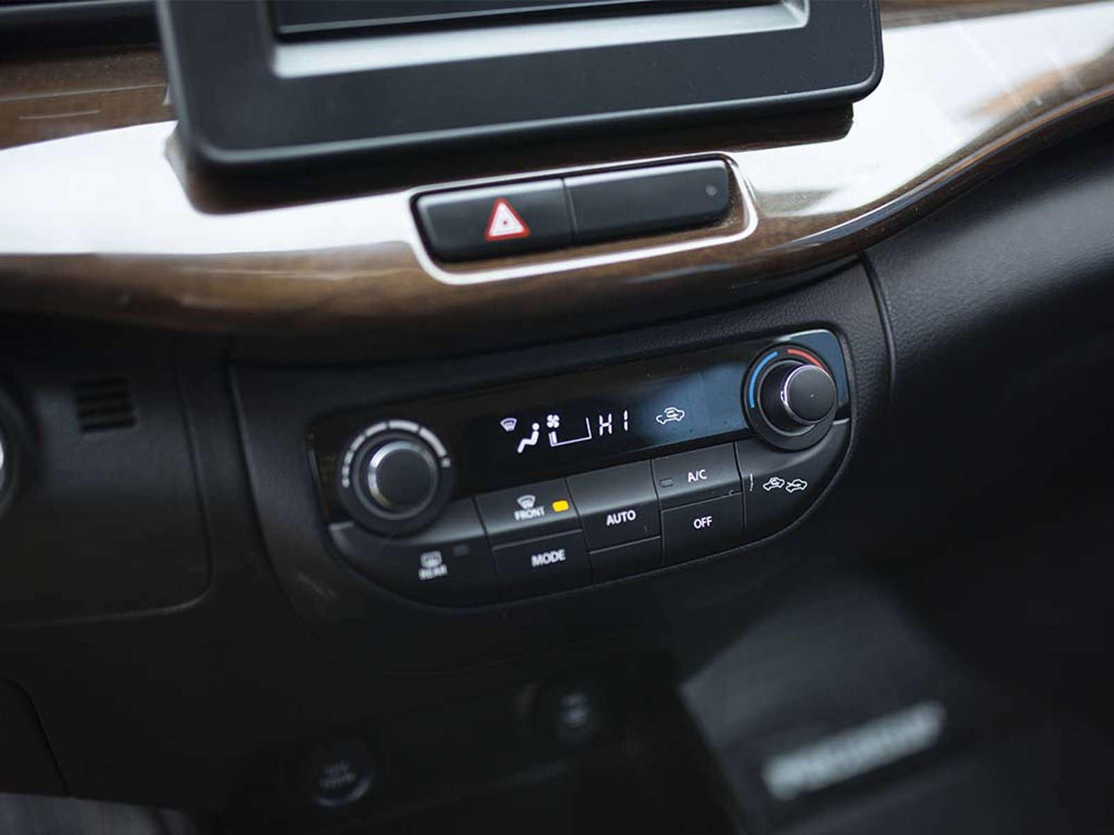 SUZUKI ERTIGA GLX 1.5 2023 - Imagen 10 de 12