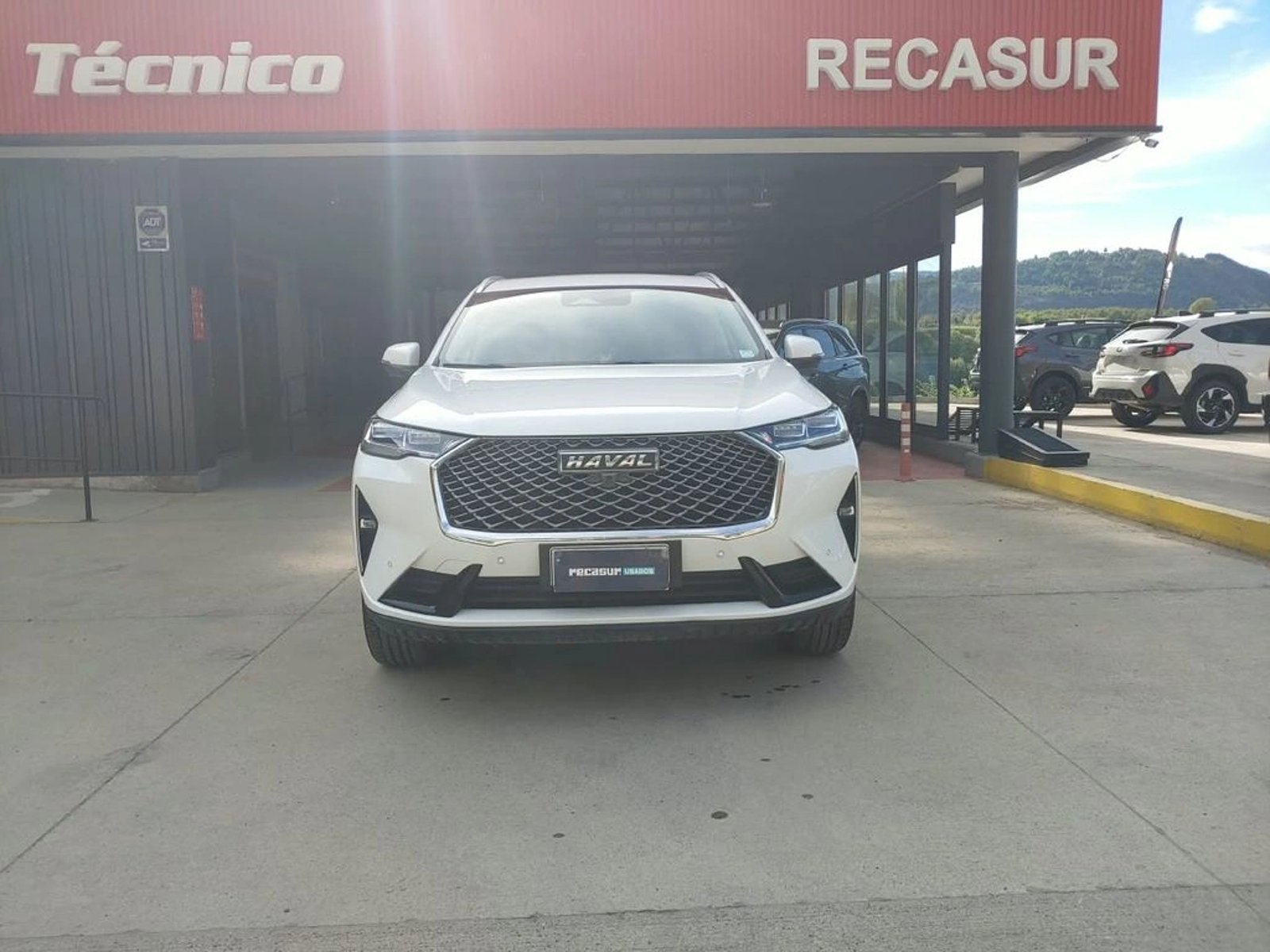 Haval H6 H6 DELUXE 4X4 2.0 AUT 2023 - Foto 2 de 18