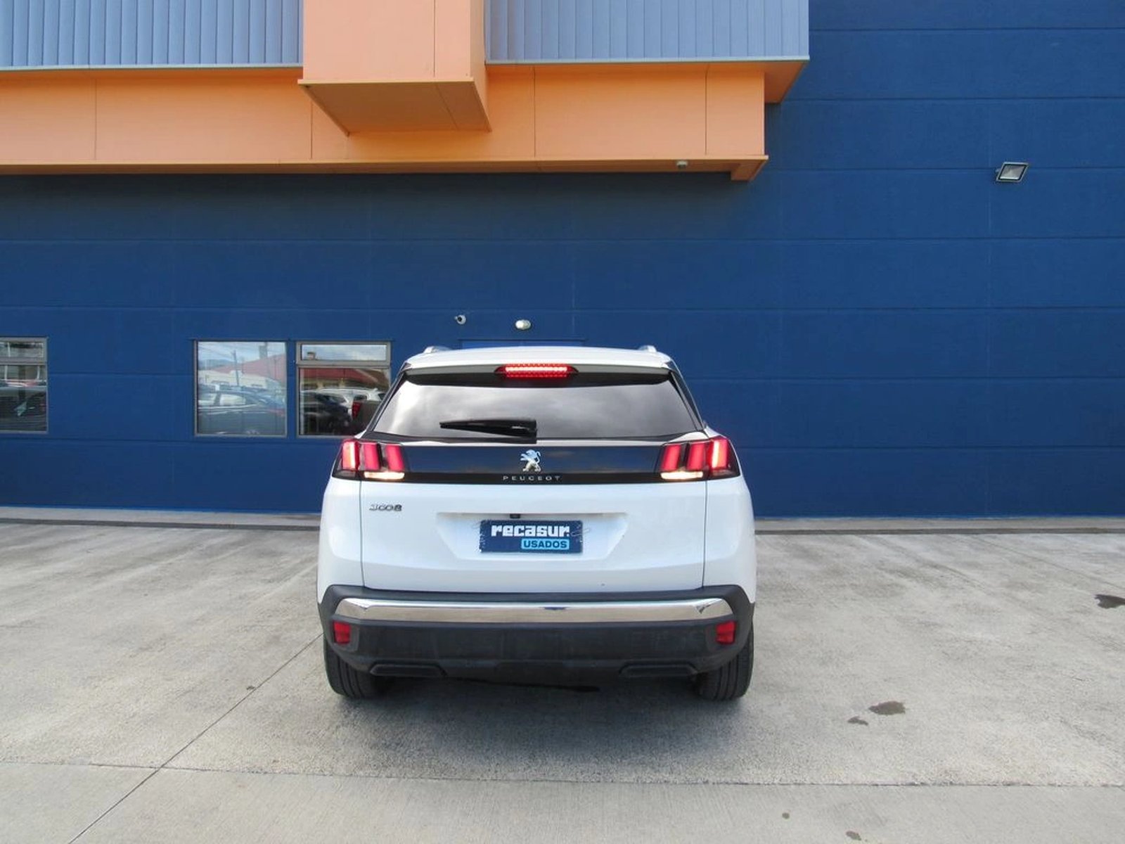PEUGEOT 3008 ACTIVE 1.5 2020 - Imagen 6 de 17