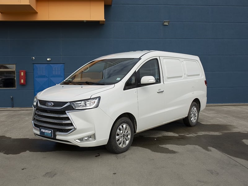 JAC REFINE CARGO 2WD 2.0 2025
