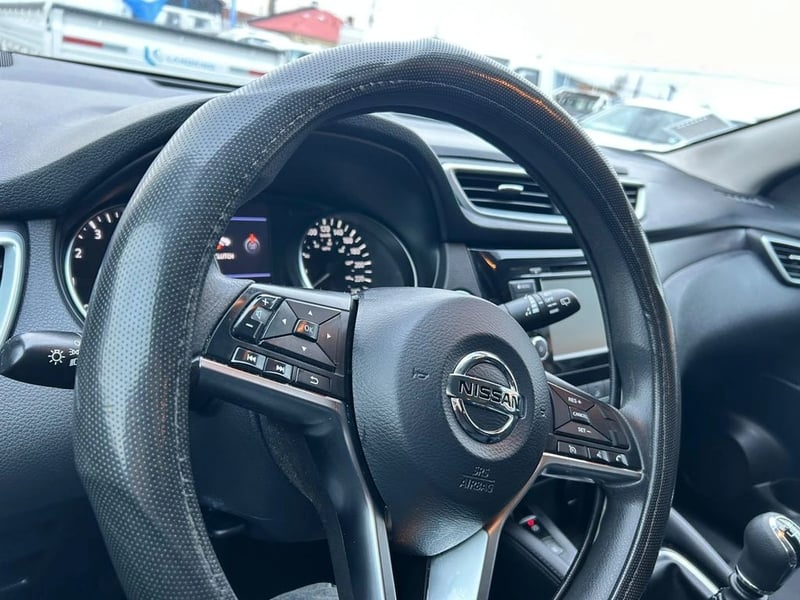 Nissan QASHQAI SENSE 2.0 2021 - Imagen 17 de 18