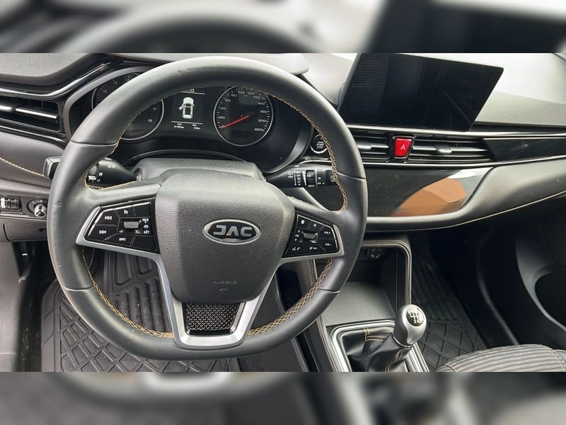 JAC JS4 LUXURY 1.5 2025 - Imagen 15 de 18
