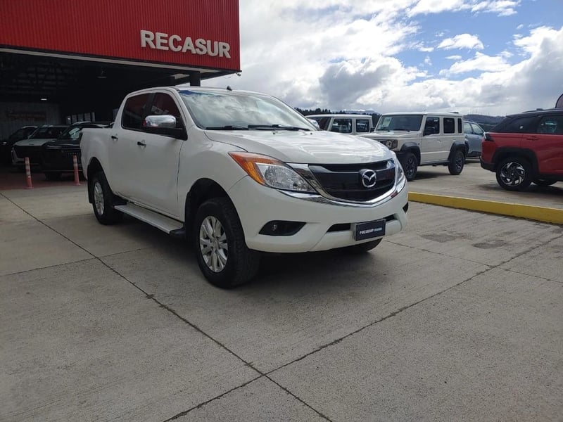 Mazda BT-50 BT 50 DCAB 4X4 3.2 AUT 2014 - Imagen 3 de 18