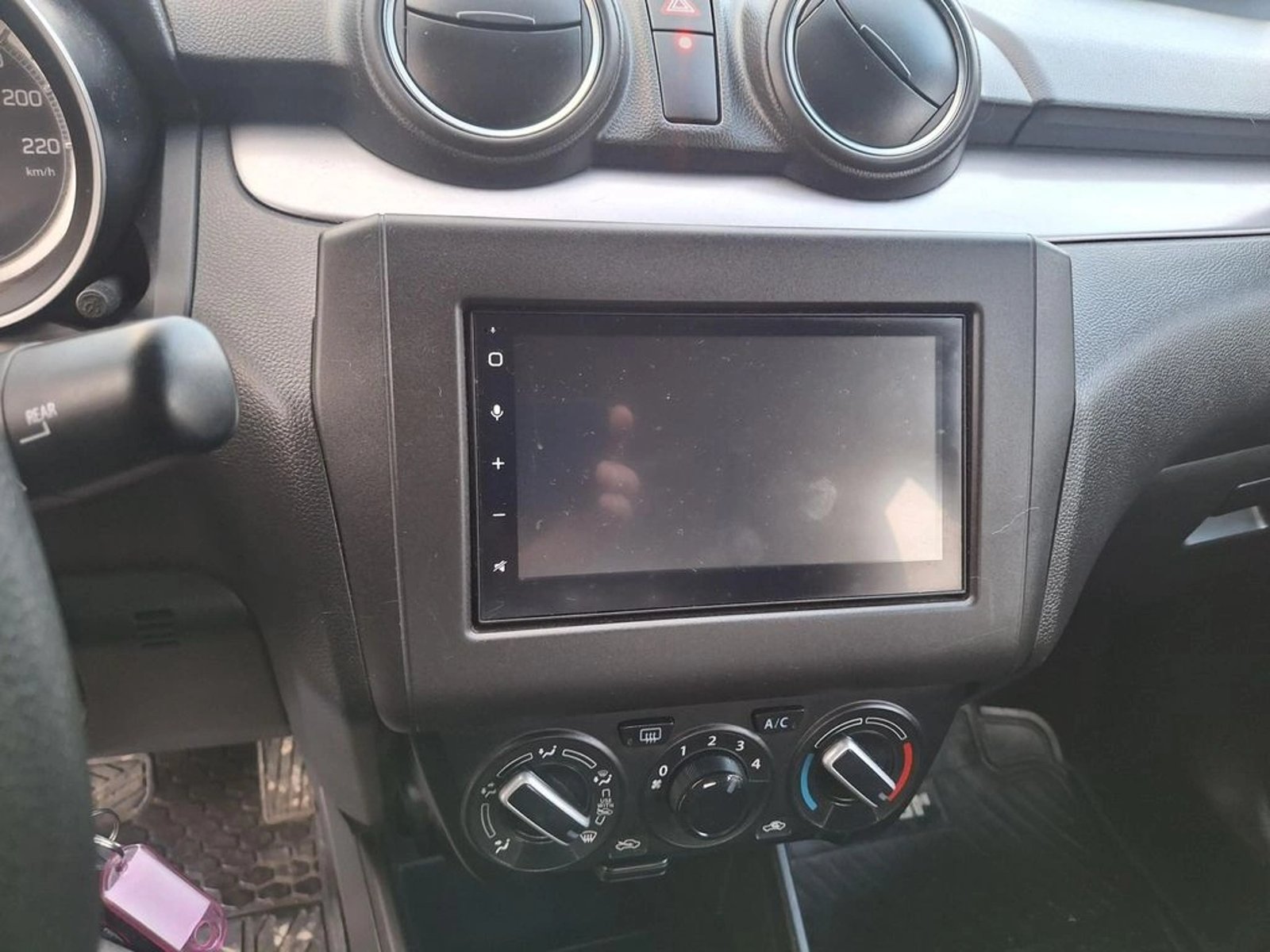 Suzuki SWIFT SWIFT GL 1.2 AUT 2024 - Imagen 10 de 11
