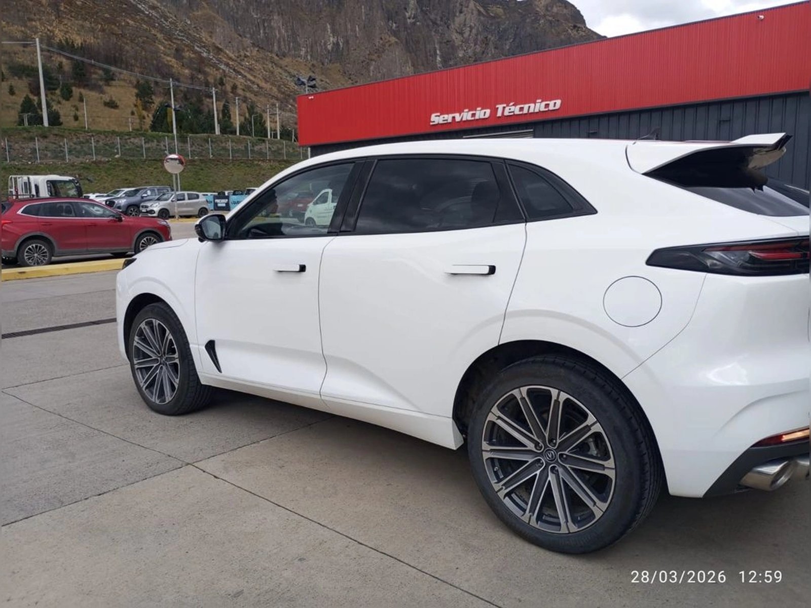 CHANGAN UNI-K UNI K ELITE 4X4 2.0 AUT 2025 - Imagen 5 de 17