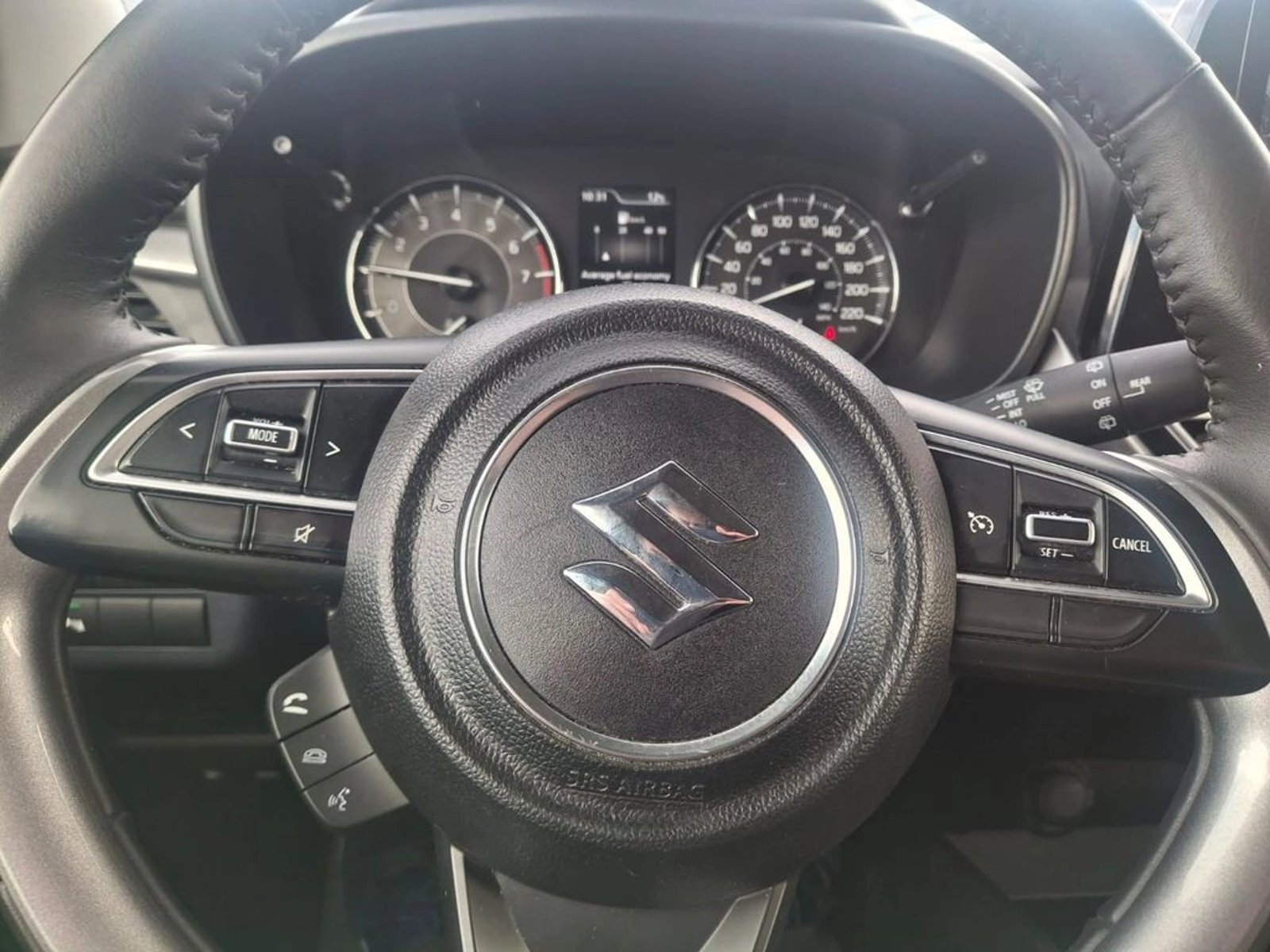 SUZUKI BALENO GLX 2WD 1.5 2023 - Imagen 9 de 11