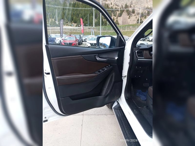 Mazda BT-50 BT-50 HIGH PLUS 4X4 6AT 2024 - Imagen 11 de 20