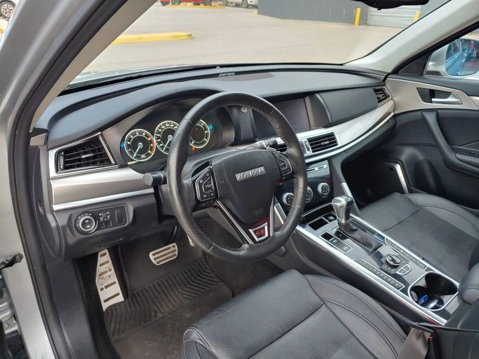 HAVAL HAVAL H7 H7 DELUXE 2.0 AUT 2019 - Imagen 12 de 18