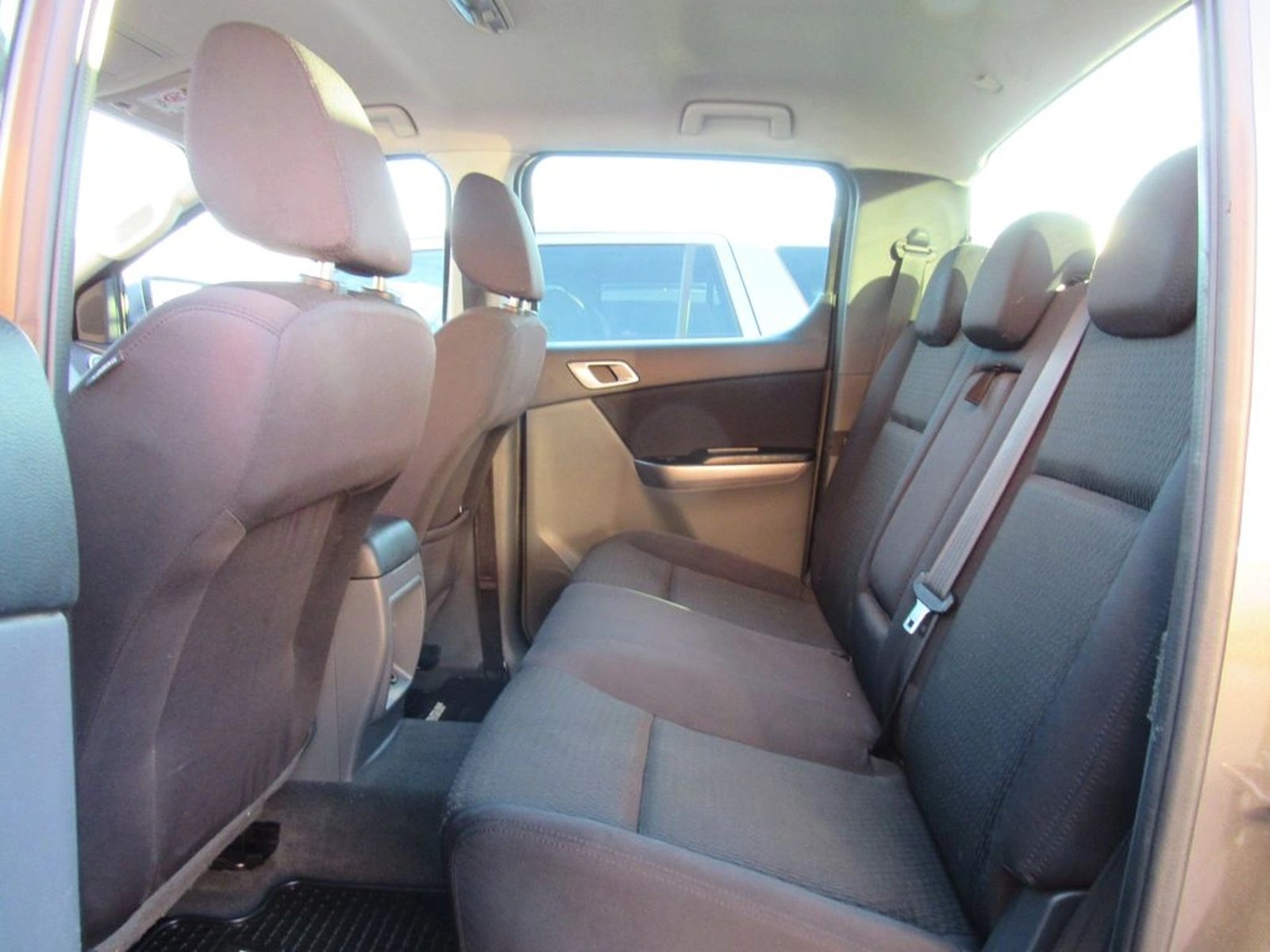 MAZDA BT-50 3.2 SDX HIGH DOB. CAB. DIESEL 4X4 6AT 4P 2017 - Imagen 11 de 17