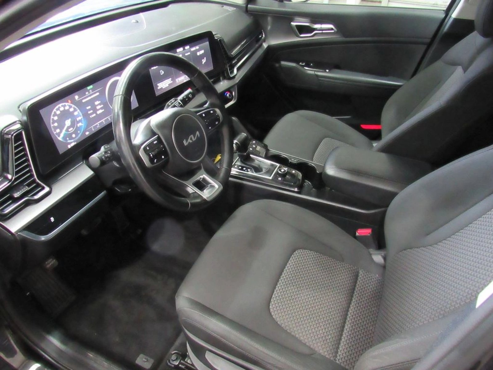 KIA SPORTAGE EX 2.0 AUT 2023 - Imagen 10 de 12