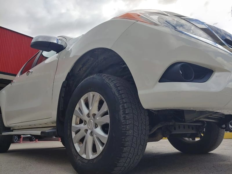 Mazda BT-50 BT 50 DCAB 4X4 3.2 AUT 2014 - Imagen 7 de 18