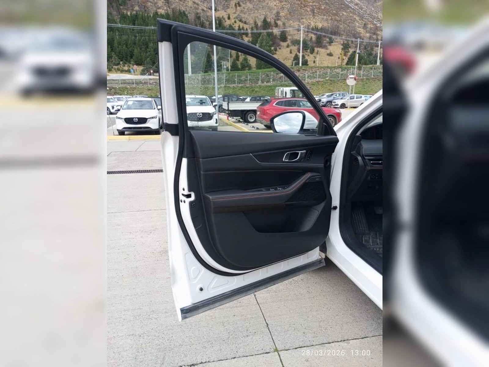 CHANGAN UNI-K UNI K ELITE 4X4 2.0 AUT 2025 - Imagen 9 de 17