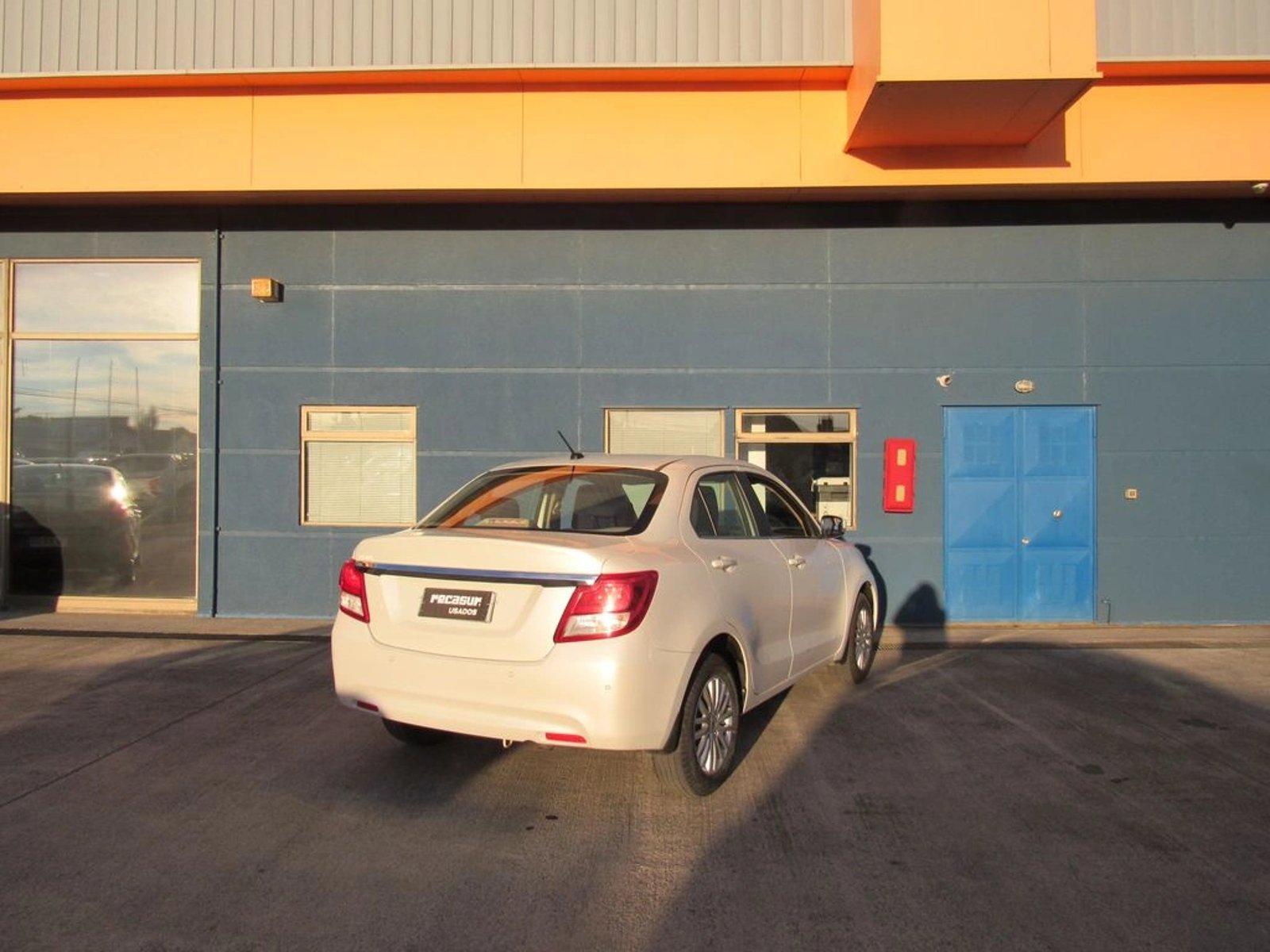 SUZUKI DZIRE 2WD 1.2 2022 - Imagen 4 de 14