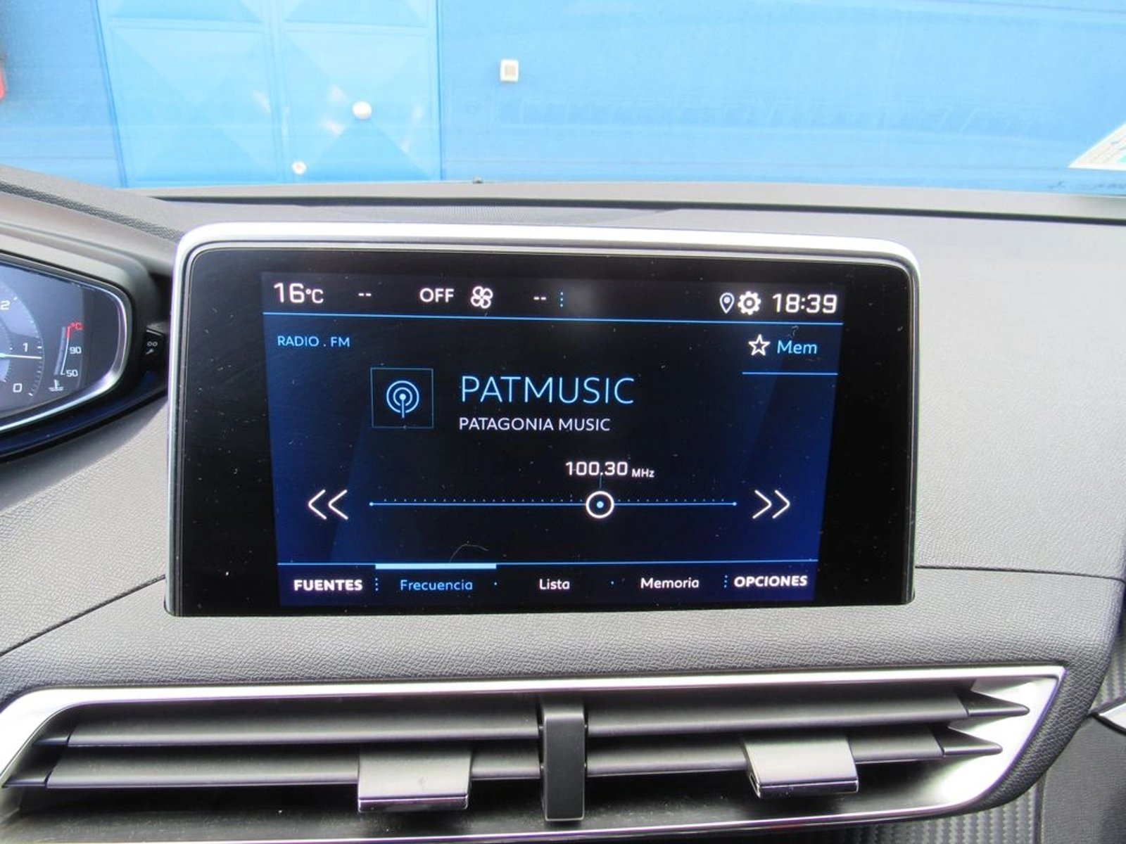 PEUGEOT 3008 ACTIVE 1.5 2020 - Imagen 12 de 17