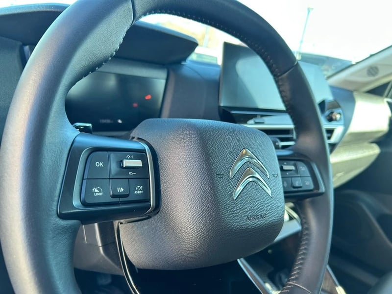 Citroën NEW C4 MCA 1.2 2025 - Imagen 17 de 17