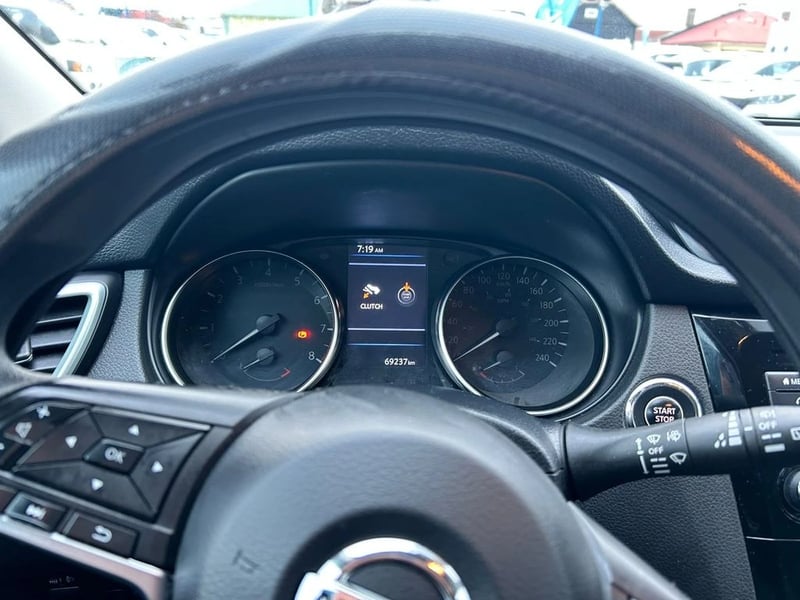 Nissan QASHQAI SENSE 2.0 2021 - Imagen 14 de 18