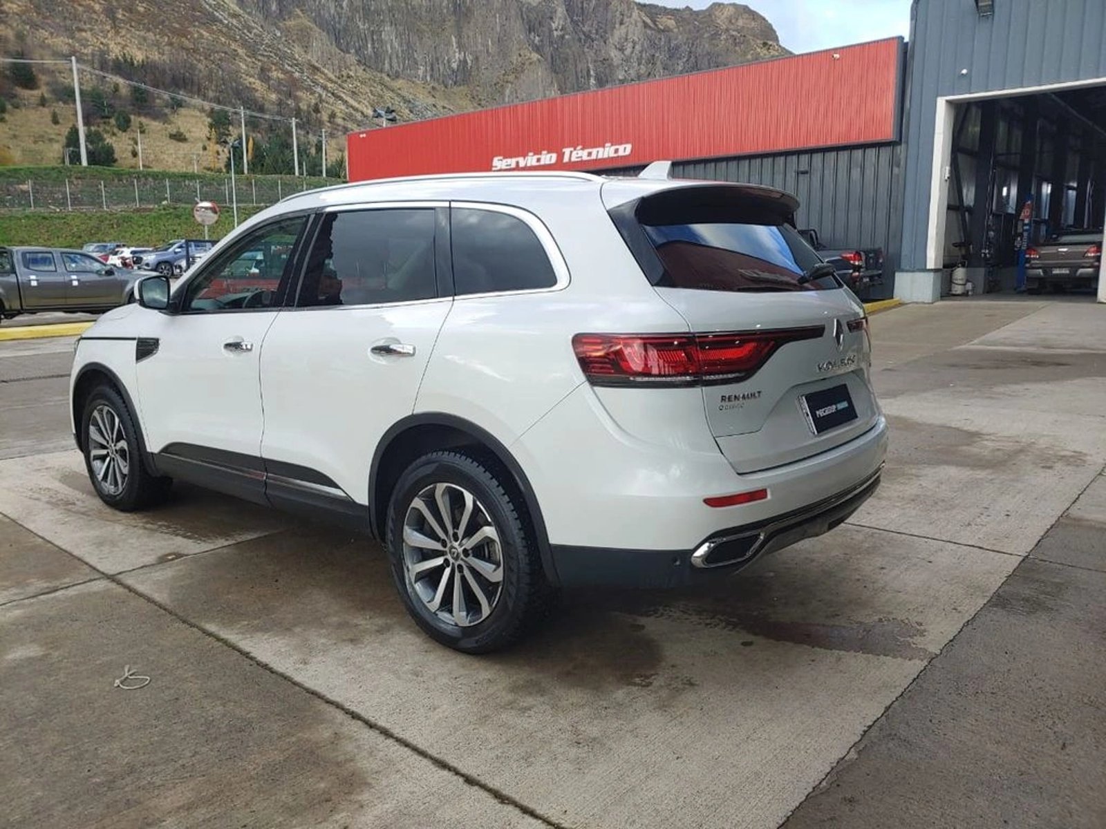 RENAULT KOLEOS NEW KOLEOS PRIVILEGE 4X4 2023 - Imagen 5 de 17