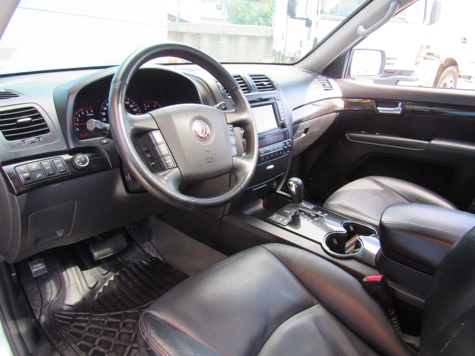 KIA MOHAVE 4WD 3.0 2012 - Imagen 8 de 15