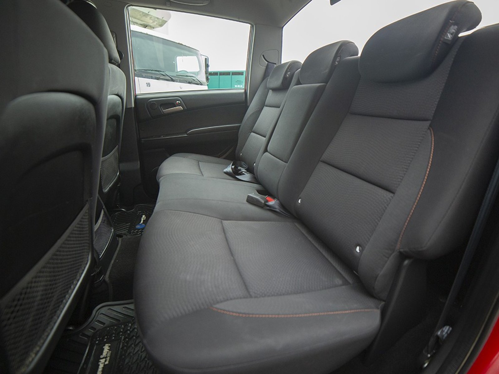 SSANGYONG ACTYON SPORTS 2WD 2.0 2017 - Imagen 10 de 10