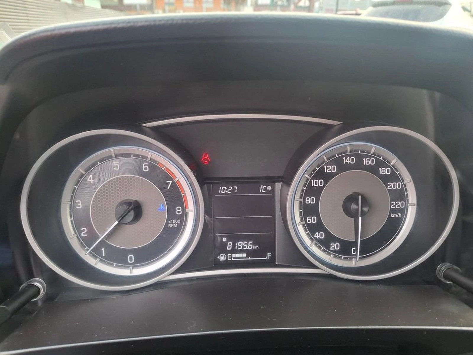 Suzuki DZIRE DZIRE 1.2 2022 - Imagen 15 de 18