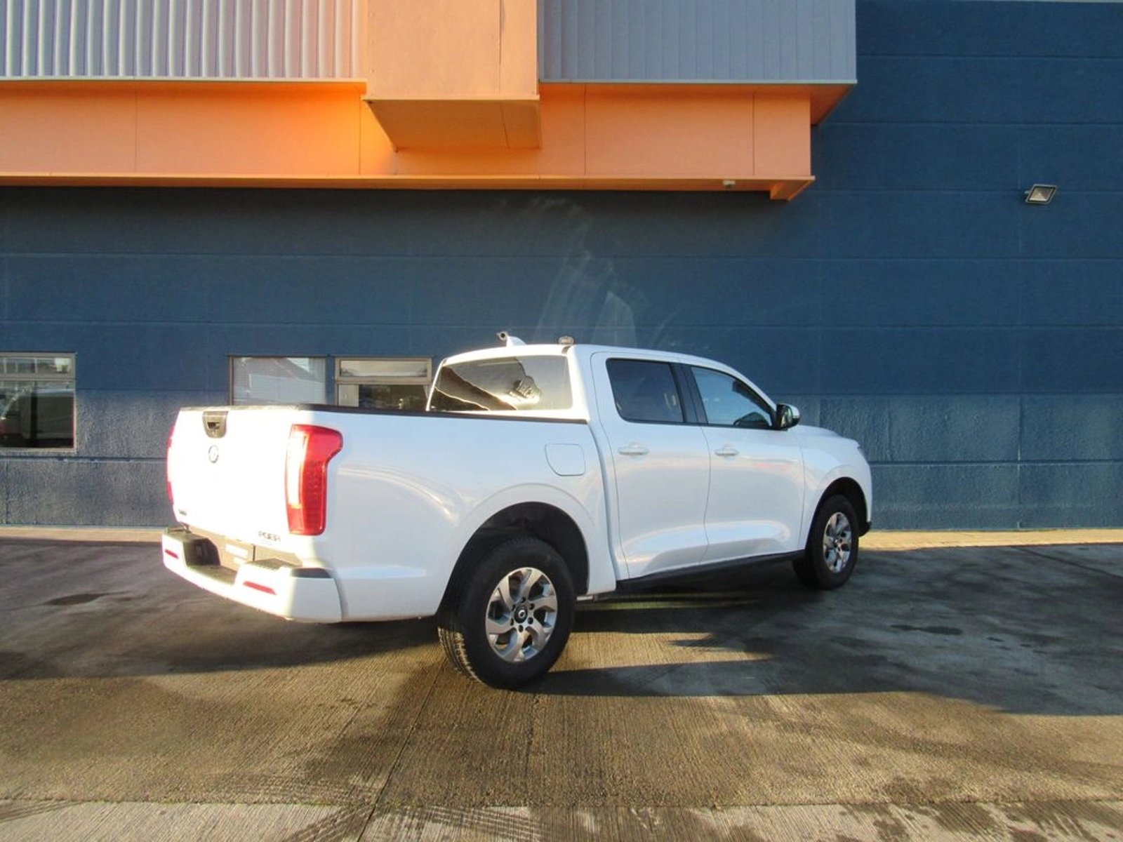 GREAT WALL POER 2.0 ELITE MT 4X4 DIESEL 2024 - Foto 4 de 16
