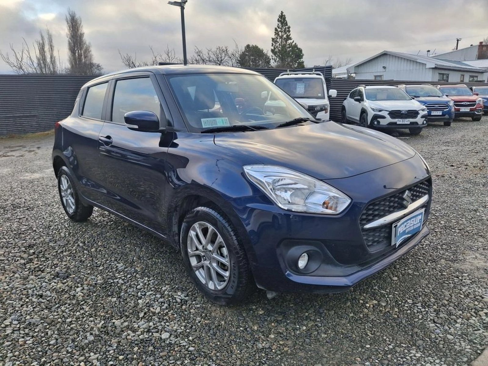 Suzuki SWIFT SWIFT GL 1.2 AUT 2024 - Foto 2 de 11
