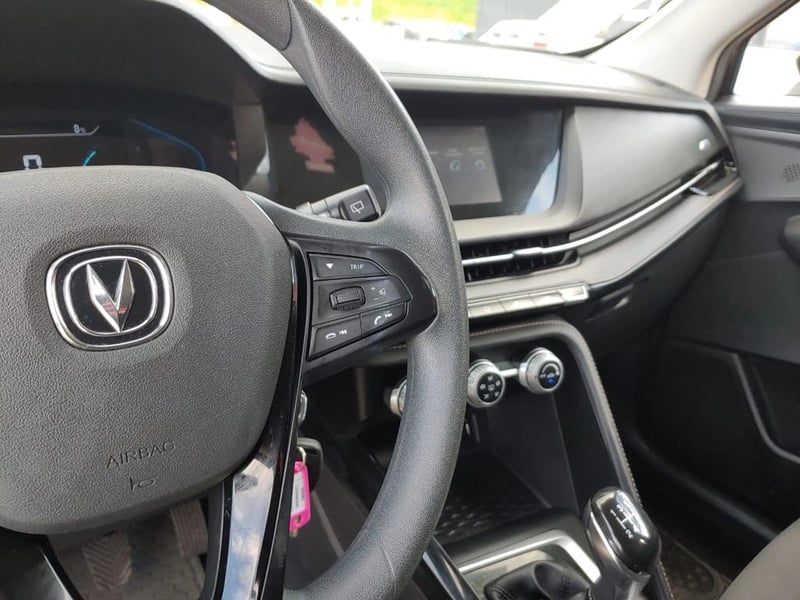 Changan CS15 NEW CS15 LUXURY 1.5 2024 - Imagen 14 de 18