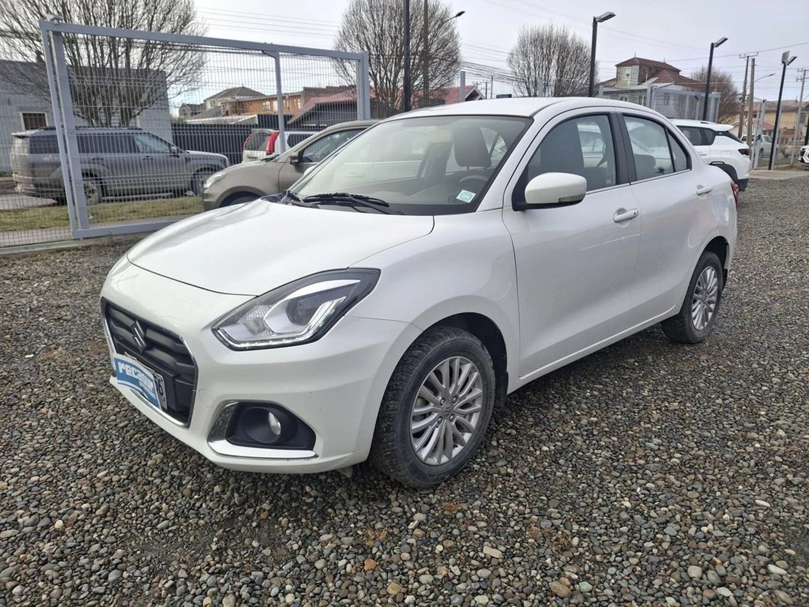 Suzuki DZIRE DZIRE 1.2 2022 - Foto 3 de 18