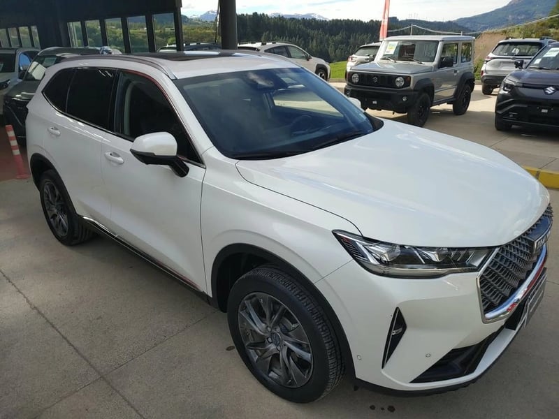 Haval H6 H6 DELUXE 4X4 2.0 AUT 2023 - Imagen 6 de 18