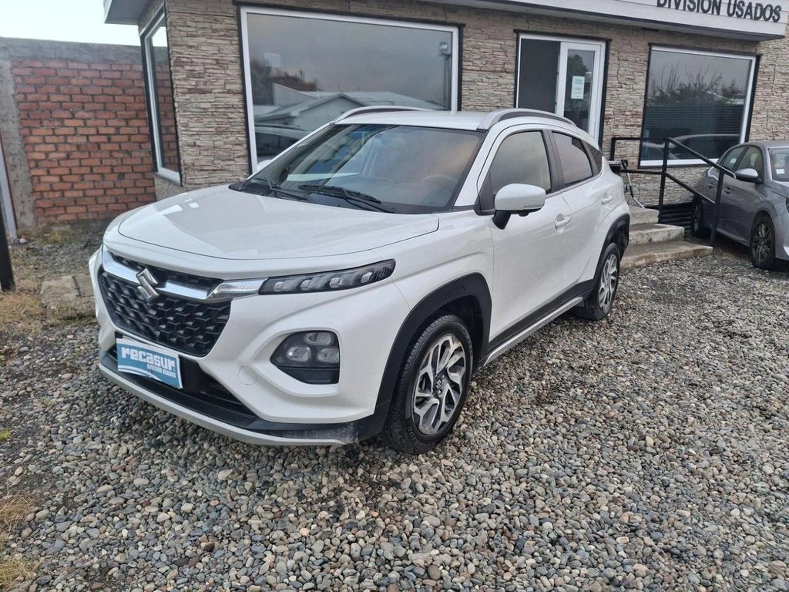 Suzuki FRONX NEDW FRONX GLX 1.5 AUT 2025 - Imagen 6 de 12