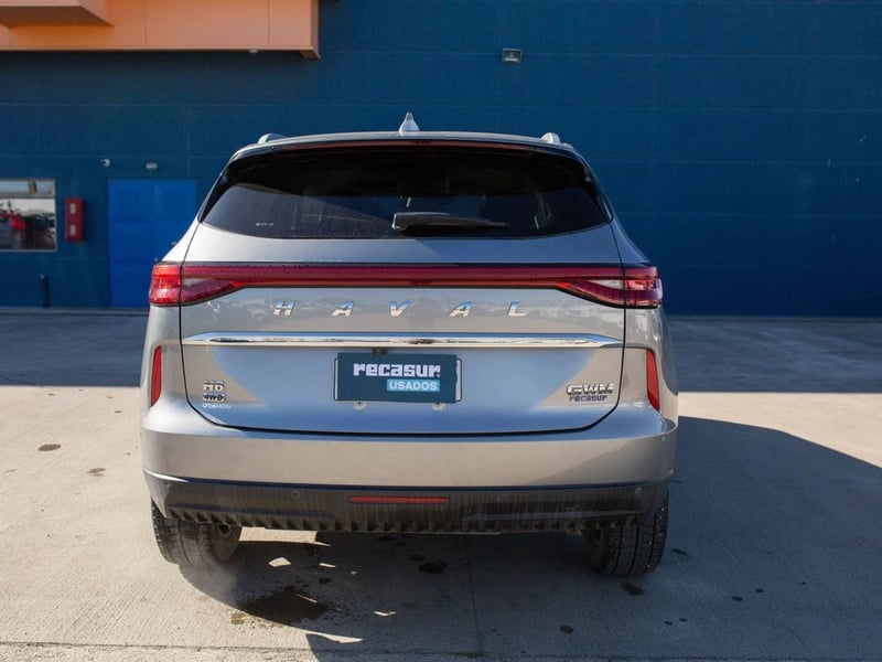 Haval H6 deluxe 4x4 2.2 at 2022 - Imagen 7 de 18