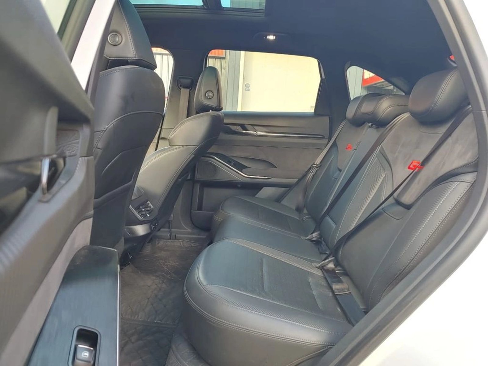 HAVAL H6 GT HAVAL H6 GT 2.0T AT AWD DELUXE 2024 - Imagen 9 de 18