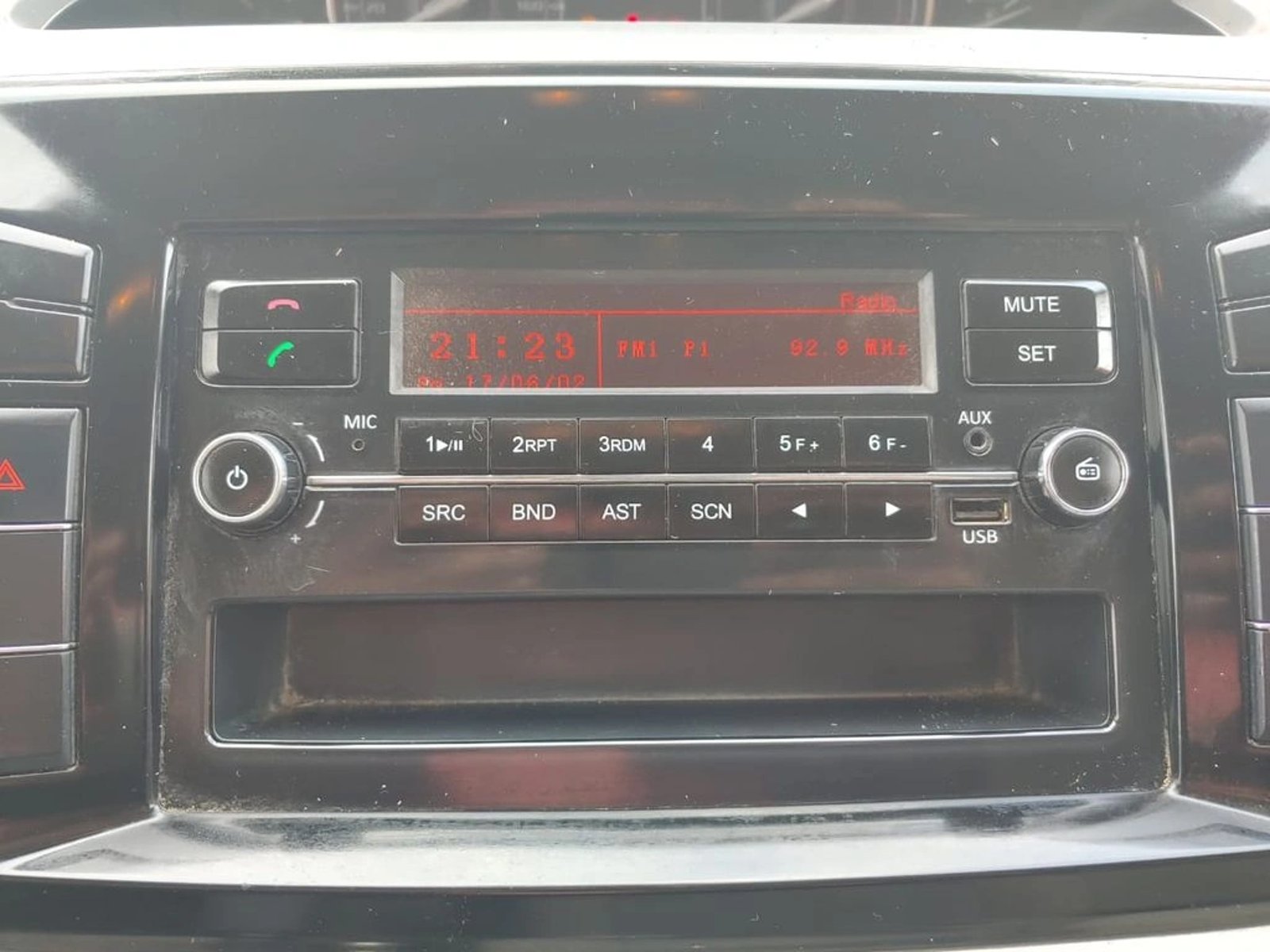 MAXUS V80 NEW V80 2.5 2020 - Imagen 18 de 18