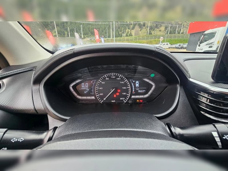 Changan ALSVIN ALSVIN LUXURY MT 2025 - Imagen 13 de 18